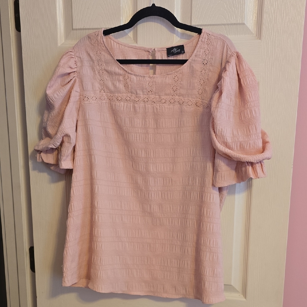 Chic Pink Puff Sleeve Blouse